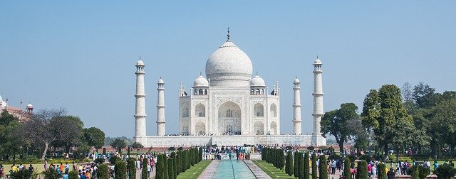 Tour Packages of Chandigarh to Agra taxi